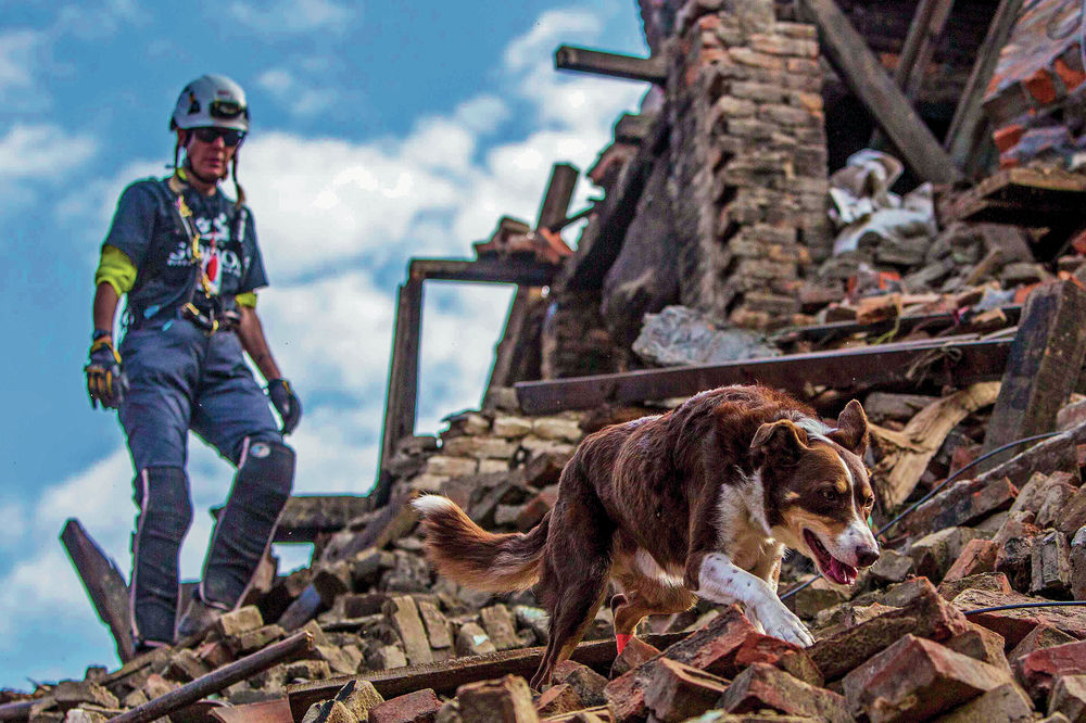 Santa Fe EMT leads rescue team in quake-stricken Nepal